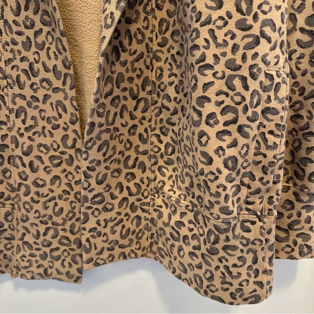 Abercrombie & Fitch Leopard Print Sweater Cardigan Size Small Women’s - Picture 6 of 12